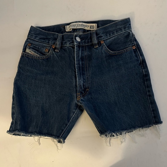 Diesel Industry Denim Division Jean Shorts, Diesel Only the Brave, size 27 - Picture 1 of 12